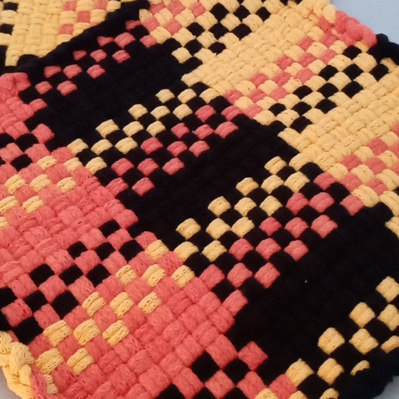 Halloween Handmade Potholder Set 🖤🧡💛 8" x 8" Large Size - Picture 2 of 4